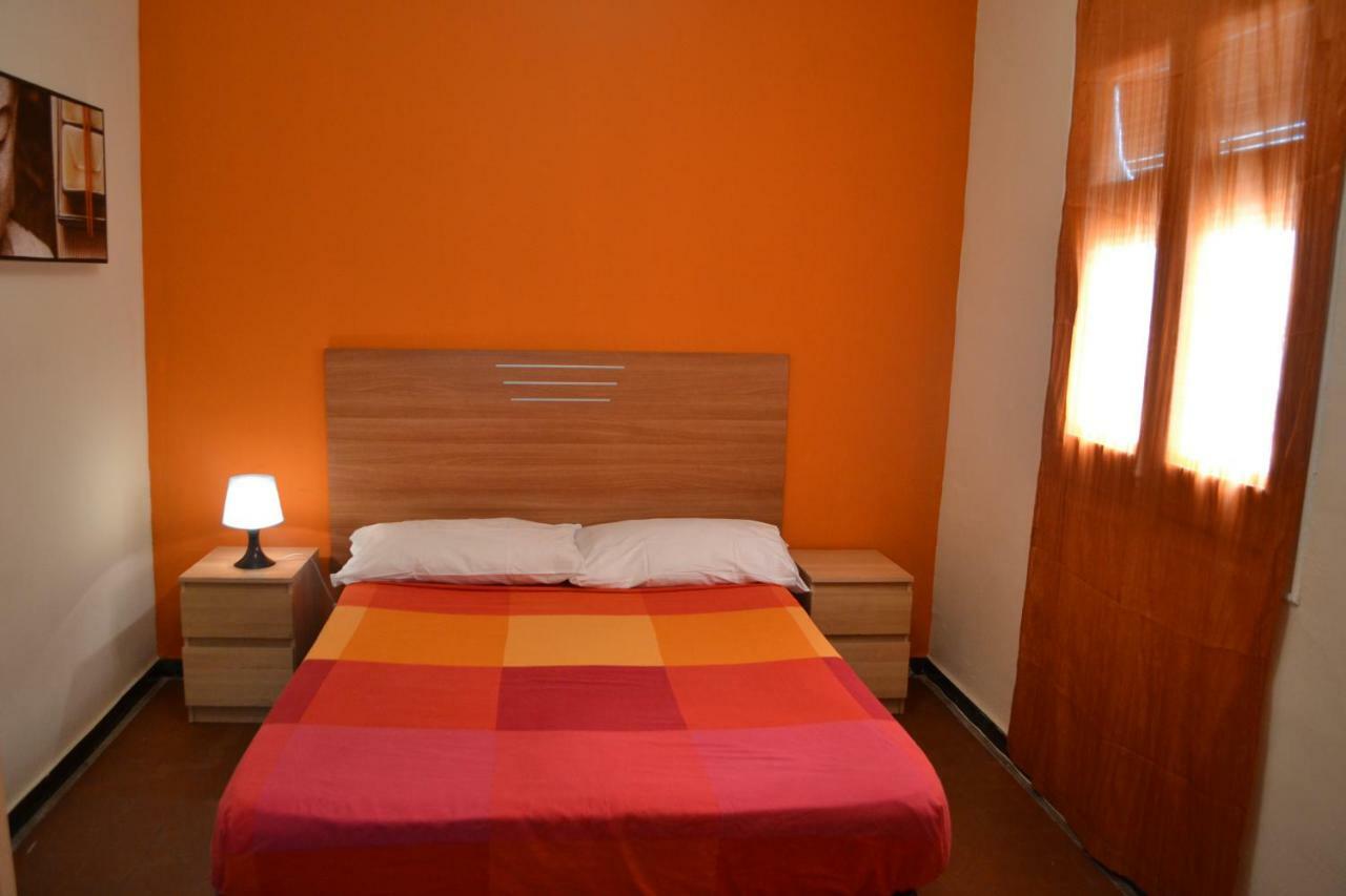 Sleeping Inn Барселона Экстерьер фото