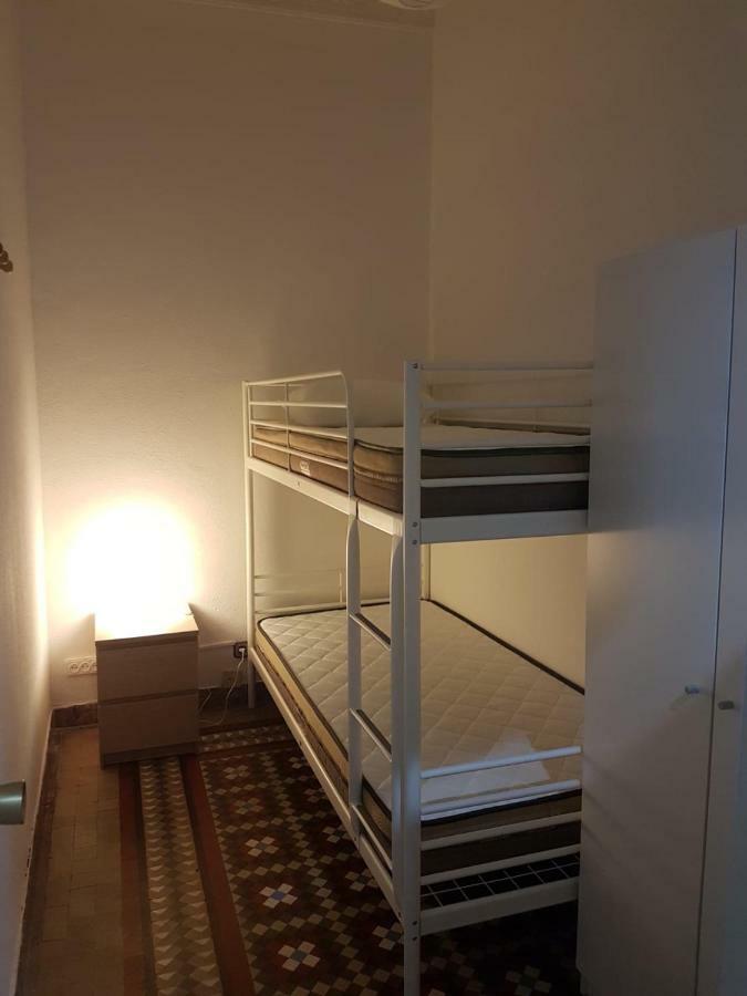 Sleeping Inn Барселона Экстерьер фото